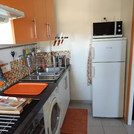 Apartament Meuble Et Equipe Die